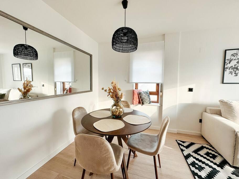 Precioso Apartamento Con Piscina Y Vistas Alicante Eksteriør bilde