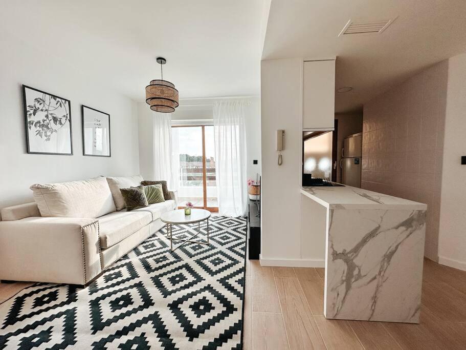 Precioso Apartamento Con Piscina Y Vistas Alicante Eksteriør bilde