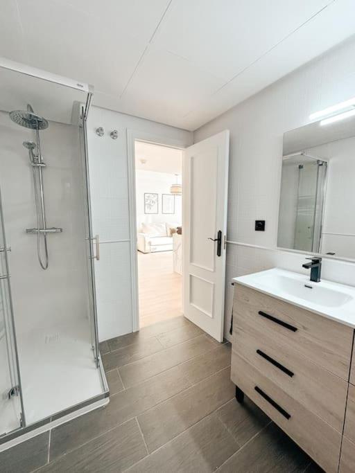 Precioso Apartamento Con Piscina Y Vistas Alicante Eksteriør bilde